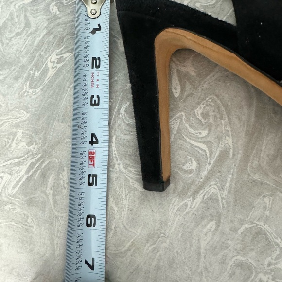 Talbots Suede Pumps - size 10. - Picture 9 of 11